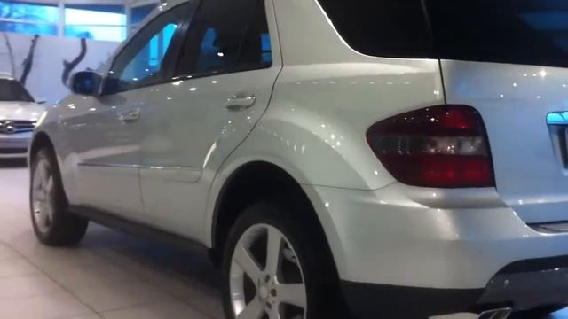 Mercedes ML 320 CDi - yderst komfortabel cruiser смотреть онлайн