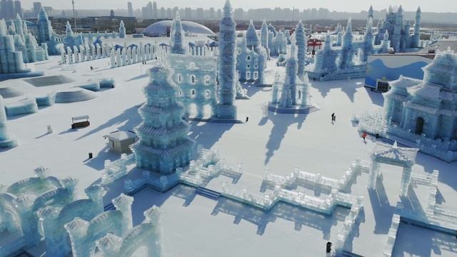 Highlights of Harbin's Snow & Ice Festival смотреть онлайн