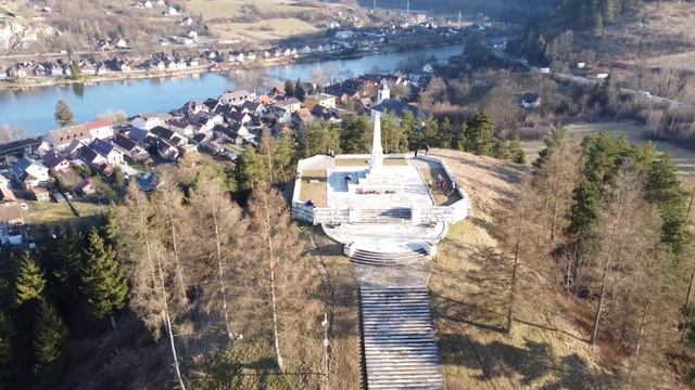Замок. Готический замок в Словакии. Город Стречно (Strečno castle in Slovakia) 2021. смотреть онлайн