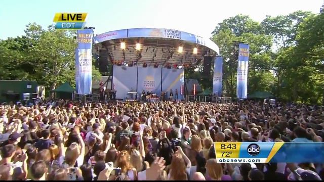 Miley Cyrus - Good Morning America - Every Rose Has Its Thorn смотреть онлайн