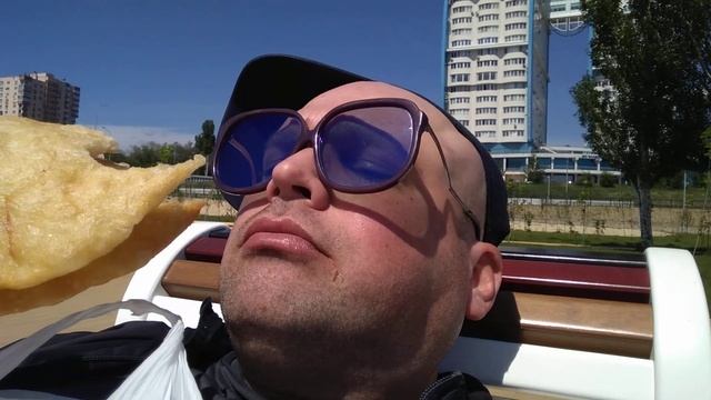 ОБЖОР / Ем Хычины на берегу реки Волги. смотреть онлайн