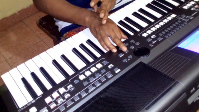 Yamaha psr s670 Indian tones (kashmiri santur, tanpura, harmonium) смотреть онлайн