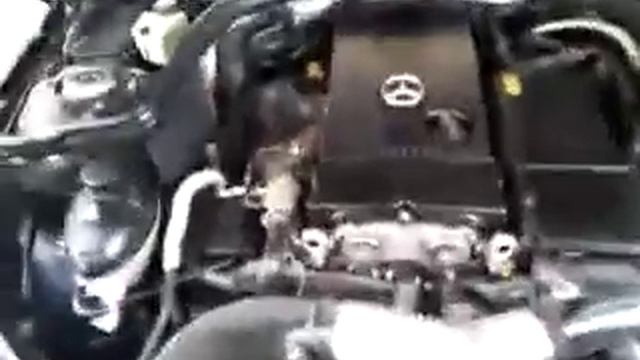 Mercedes M271 1.8 L I4 Engine - Idle Sound & Reving - Engine Bay View
