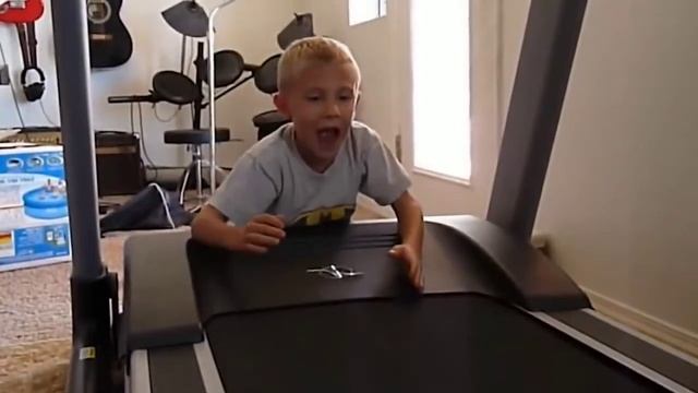 10 БЕЗУМНЫХ способов ВЫРВАТЬ ЗУБ! смотреть онлайн