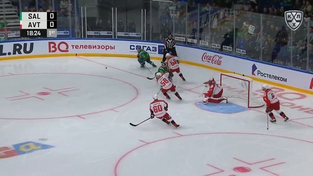 Kovar stops Ufa chance with stretching save смотреть онлайн