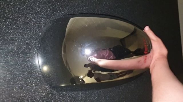 Vue Stratford push tap sink and Chrome Airforce hand dryer смотреть онлайн