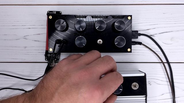 BassMaster 69 & RhythmMaster 85 - analog DIY synthesizers смотреть онлайн