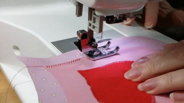 Подушка с аппликацией, просто сшить, эффектный декор смотреть онлайн