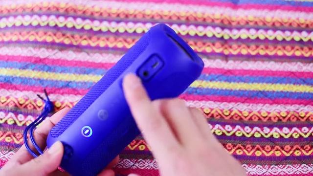 JBL Flip3 Unboxing Bluetooth Speaker смотреть онлайн