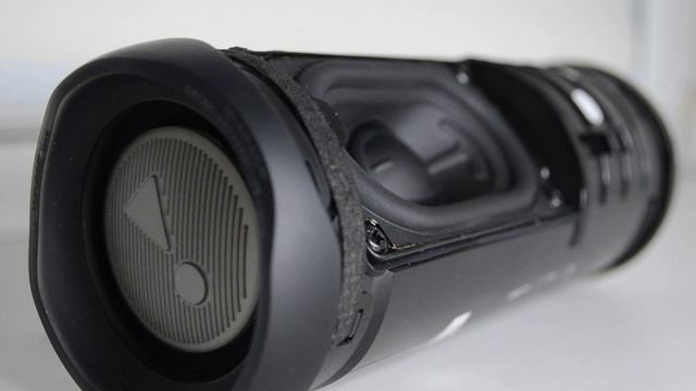 Колонка JBL FLIP 5 LFM 60% Bass Test РЕАКЦИЯ НА ПЕСНИ ПЬЯНЫЙ РОМАНТИК, ДЫМ, ДЫМ, BLACK 2.0..... смотреть онлайн