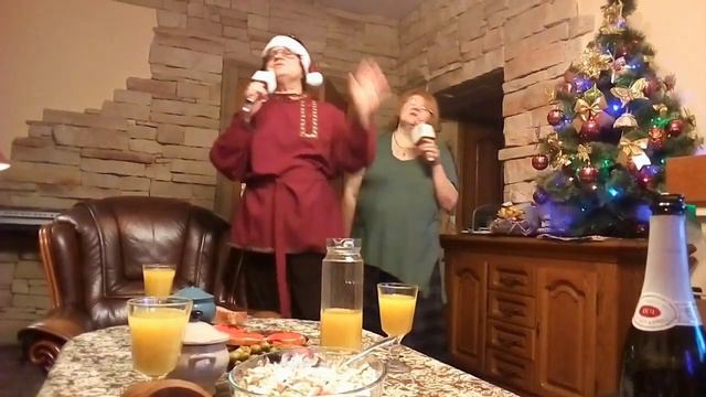 Виктор Злой и сестра Наташа - С Новым Годом смотреть онлайн