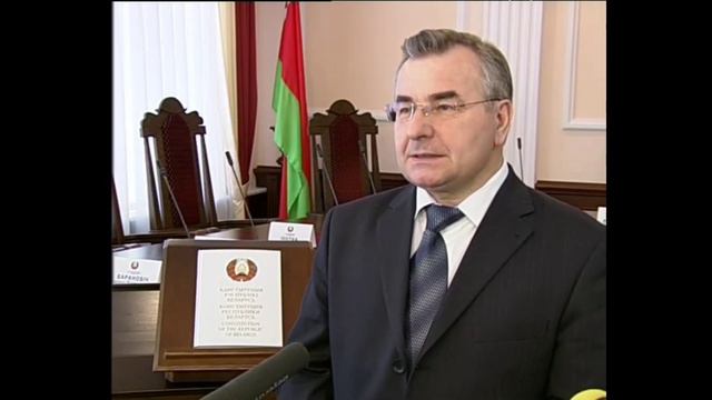 В Конституции РБ закреплены основные права и свободы граждан ... Смотрите до конца. смотреть онлайн