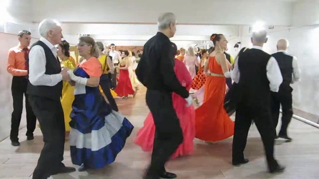 Шапелуаз. Танцевальный вечер-практика "Оранжевое настроение" смотреть онлайн