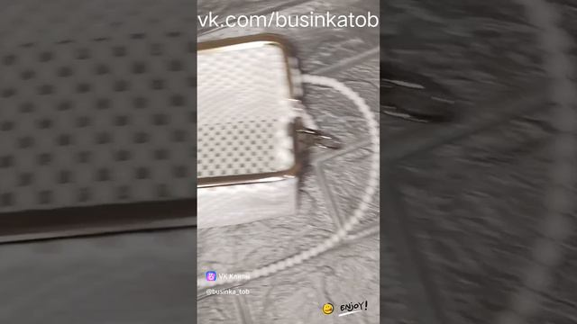 Сумочка из бусин на фермуаре 😍🪩✨ смотреть онлайн