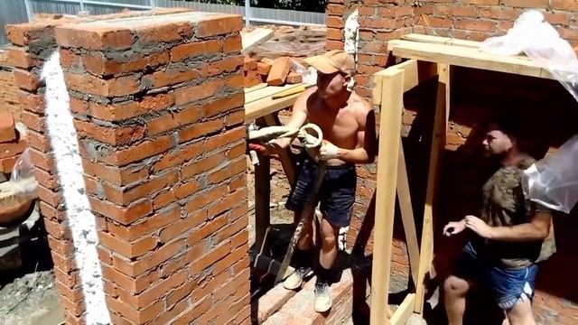 Теплоизоляция стен пенополиуретаном на этапе строительства. Заливка ппу в полости стен смотреть онлайн