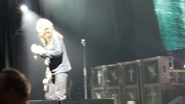 Black Sabbath - Paranoid - Xfinity Center, Mansfield, MA - August 25, 2016 смотреть онлайн