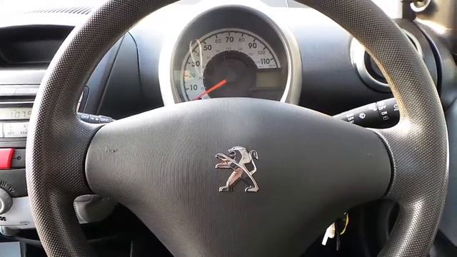 Peugeot 107 1.0 Active PN13 UCX смотреть онлайн