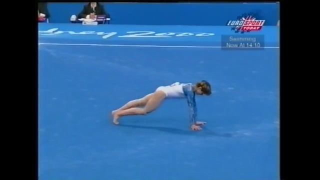 Ekaterina Lobaznyuk - Floor - 2000 Olympic Games (Team Final) смотреть онлайн