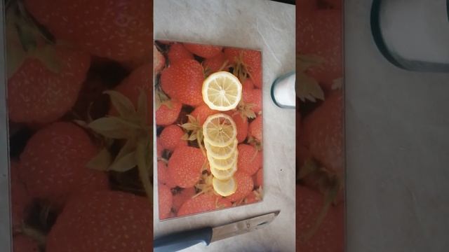Лимонный коктейль из БЕРЕЗОВОГО СОКА! ? смотреть онлайн
