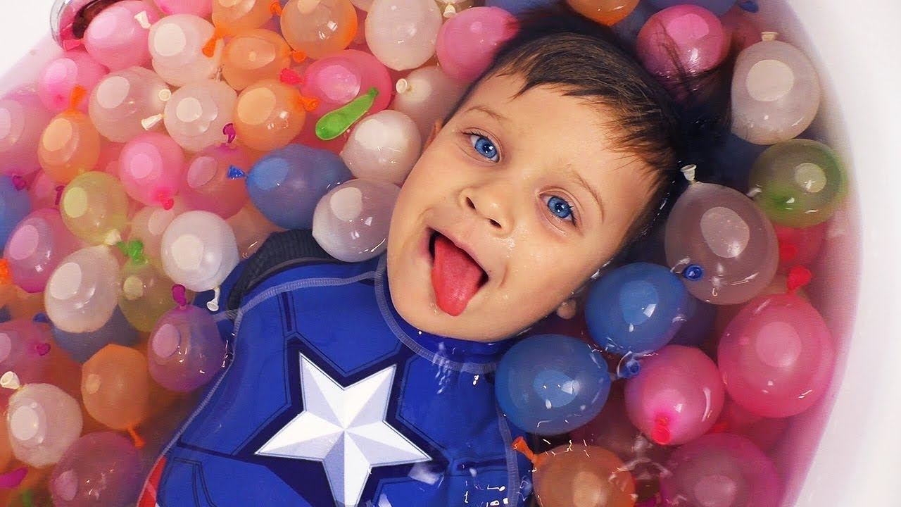 Learn colors for kids with Water Balloons / Educational video for Children Toddlers Babies смотреть онлайн