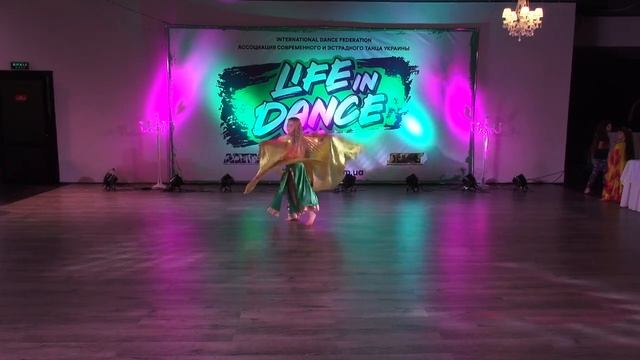 LIFE IN DANCE Международные соревнования по oriental dance, 26.11.16, 1 отд., ч.17 смотреть онлайн