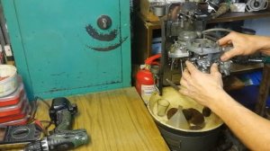 ? РЕГУЛИРОВКА УРОВНЯ ТОПЛИВА  КАРБЮРАТОРА  ОЗОН ДААЗ 2107