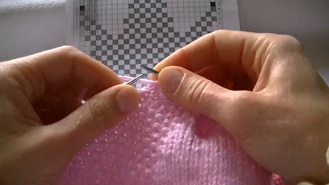 Вязание шапки бини с узором корона. смотреть онлайн