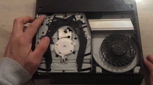 Как устранить шум в приводе ps 4