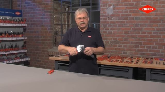 KNIPEX Werkstatt-TV: Rohrschneider für Verbund- und Kunststoffrohre (90 25 40) смотреть онлайн