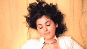Katie Melua - Nine Million Bicycles.mp4