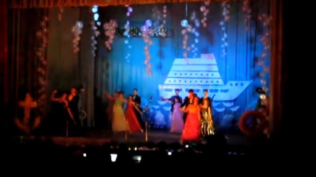 Выпускной вальс 2013 Нижнегорск 2 школа смотреть онлайн