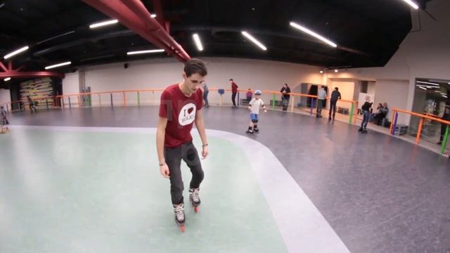 Как быстро тормозить на роликах - Parallel Slide смотреть онлайн