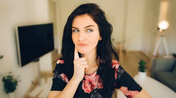 Муж установил скрытую камеру и уехал в командировку. Вот что произошло потом!