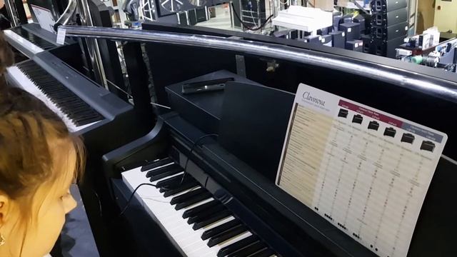 Как выбрать пианино YAMAHA,CASIO или ROLAND если ты новичок? ОБЗОР пианино YAMAHA|CASIO|ROLAND 2020 смотреть онлайн