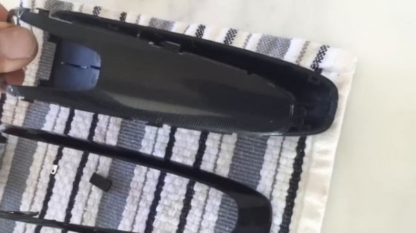 Norelco Philips Senso Touch 3D Disassembly and Battery Replacement