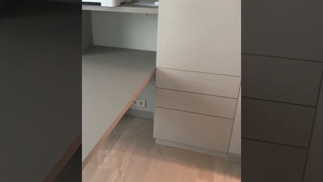 Кабинет из топовых материалов ACRYL GLASS и FENIX смотреть онлайн