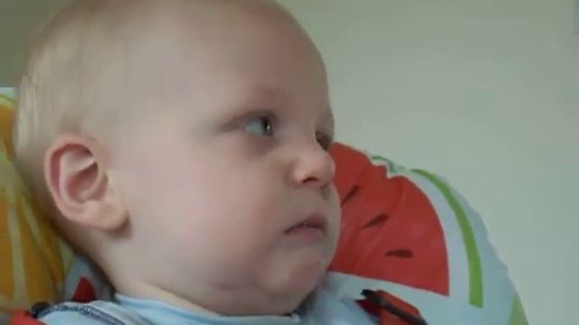 bradley eats his bread смотреть онлайн