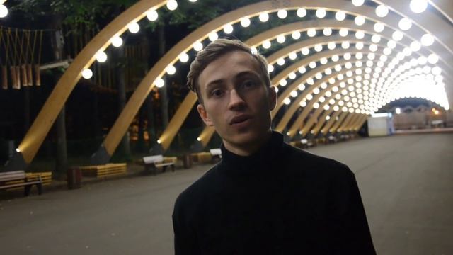 Владимир Маяковский "Послушайте!" смотреть онлайн