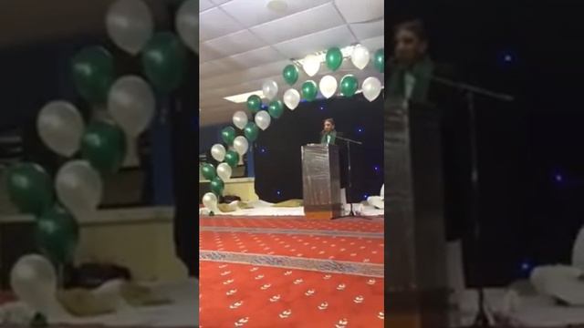 Ch Jamil Ahmed- Mehfil-e-Milad смотреть онлайн