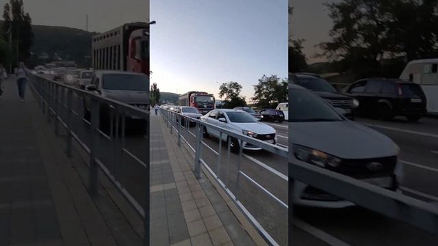 Туапсе. Дорога от ТЦ Красная площадь до ж д вокзала. смотреть онлайн