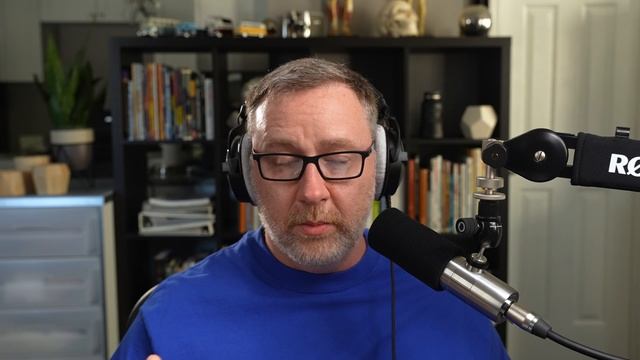 Universal Audio Volt 276 Audio Interface for Podcasting and Remote Interviews смотреть онлайн
