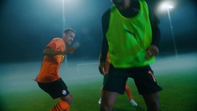 Грай стильно! Puma x Шахтар ⚒ Нова форма сезону-2021/22 смотреть онлайн