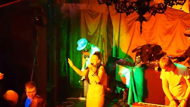 Ёлка "Уютное кафе" в Бумеранге смотреть онлайн