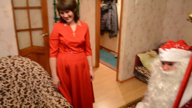 К Лене и Коле пришел Дедушка Мороз смотреть онлайн