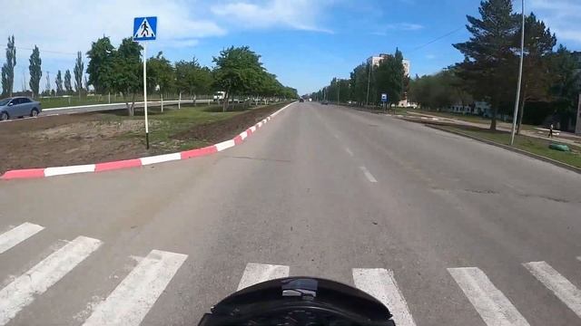 Рудный кафе Виктория катаемся на скутере . смотреть онлайн