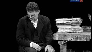 Что же делать, надо жить! («Дядя Ваня», театр им. Евг. Вахтангова)