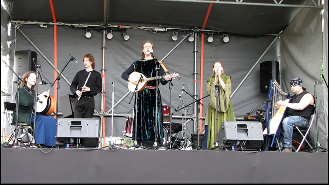  Cuan Alainn (Прекрасная Гавань)"An Hani A Garan" смотреть онлайн