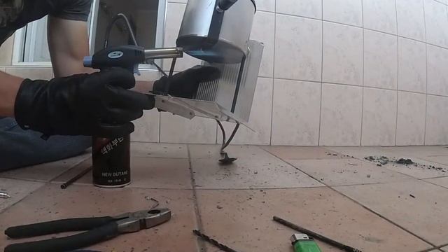 Проблемы с тигелем LEE (чистим жиклер) смотреть онлайн