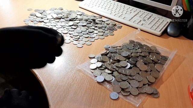 Переборка монет номиналом 2 рубля, 1000 штук. Находки есть!!! смотреть онлайн