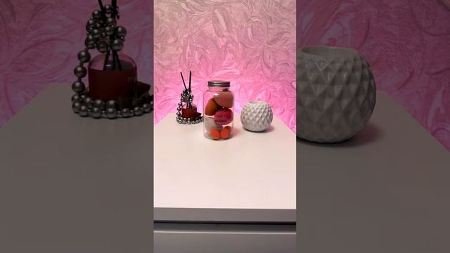 Набор спонжей 7 штук в банке.